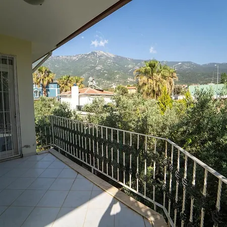 Magnificent With Private Pool Amazing View And Backyard In Oludeniz *